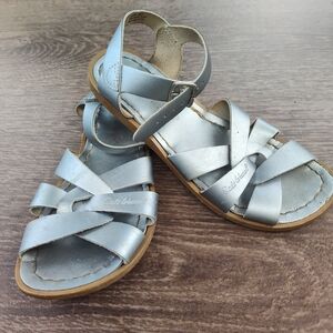 Salt water Sandals 4 Youth